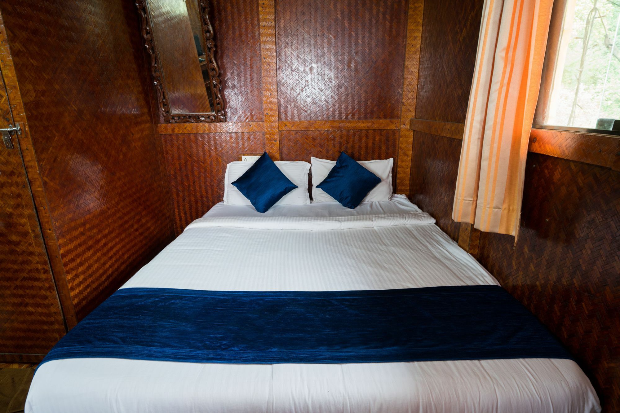 Oyo 10262 Hotel Munnar Rock Dış mekan fotoğraf